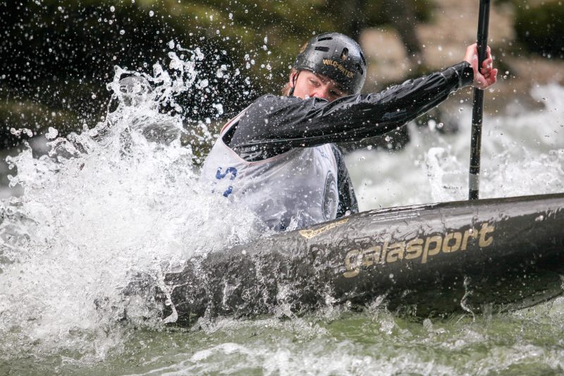 Photographie de sport, Kayak, Goumois dans le canton du Jura en suisse